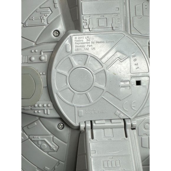 STAR WARS 2011 HASBRO GALACTIC HEROES MILLENNIUM FALCON SPACE SHIP TOY VEHICLE - Picture 6 of 10